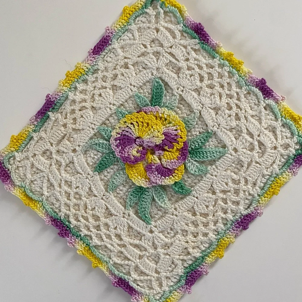 Vintage Hand Crochet Pansy Potholder Ivory Purple Yellow Green